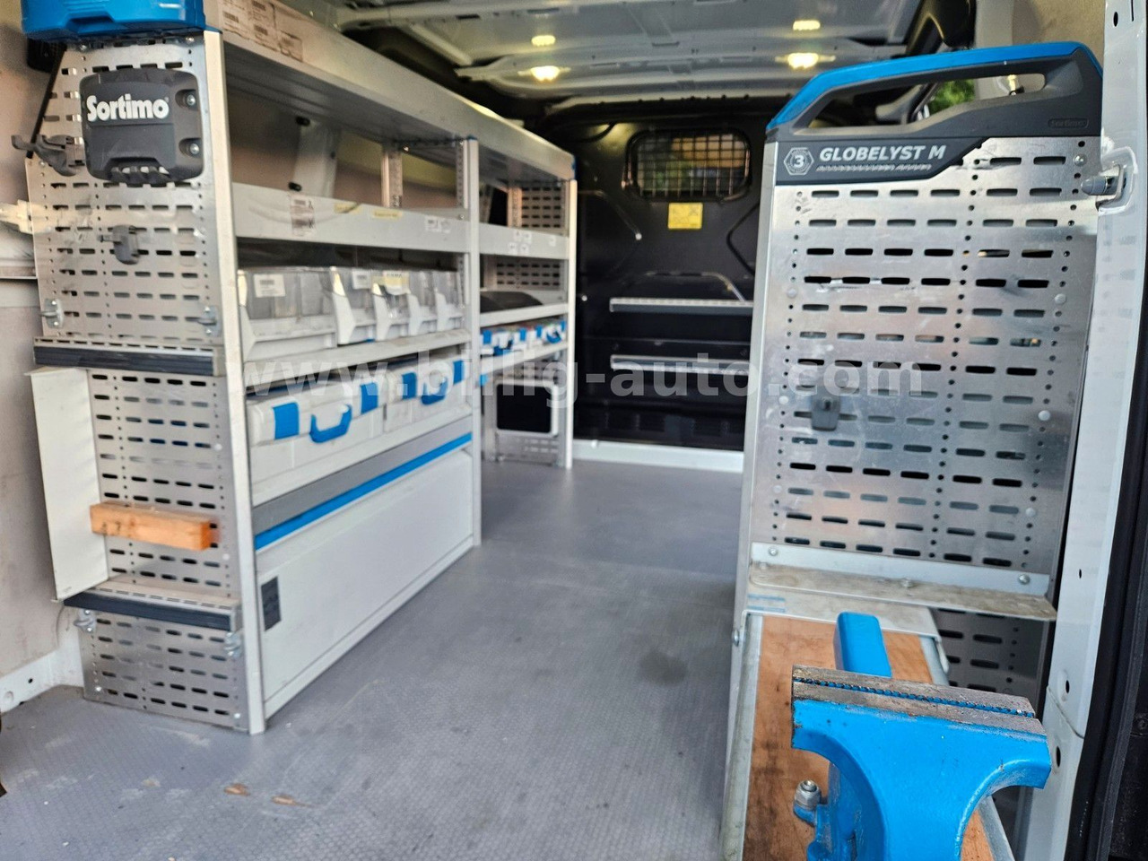 Ford Transit Custom Sortimo Werkstatt 1.Hd* - Persontransport: bilde 5 Ford Transit Custom Sortimo Werkstatt 1.Hd* - Persontransport: bilde 5