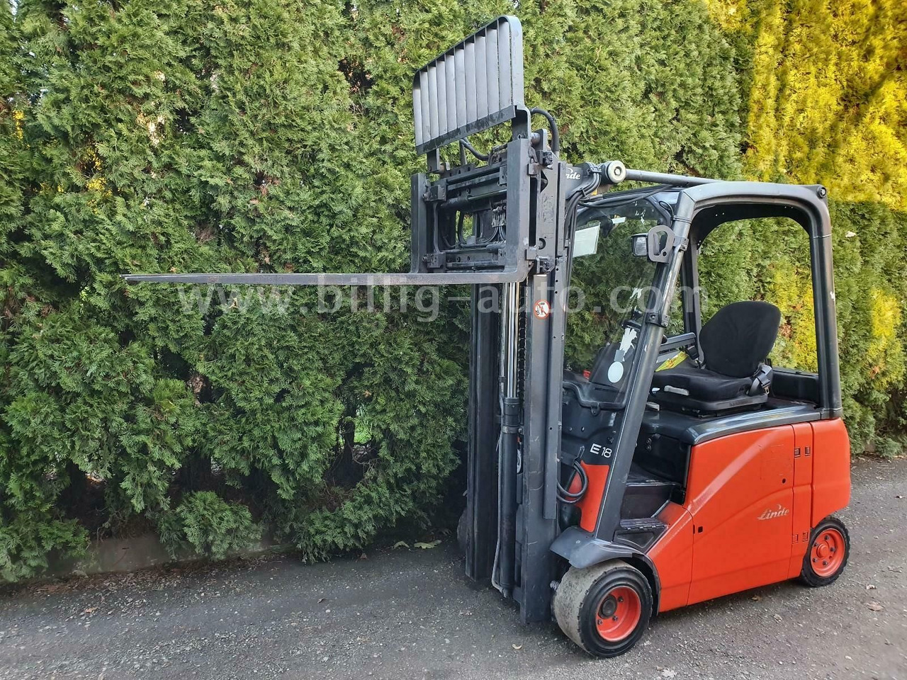 Linde E18 PH 4-Rad Seitenschieber*Zinkenverstellung* - El-truck: bilde 1 Linde E18 PH 4-Rad Seitenschieber*Zinkenverstellung* - El-truck: bilde 1