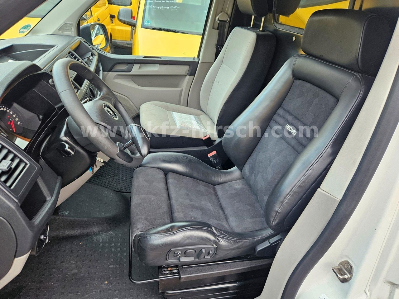 Volkswagen T6 Automatik/ DSG Sortimo Stdhzg Behindertenger. - Persontransport: bilde 5 Volkswagen T6 Automatik/ DSG Sortimo Stdhzg Behindertenger. - Persontransport: bilde 5