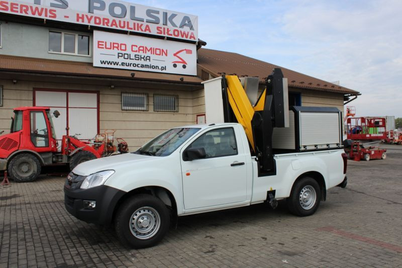 Comet X4-12 zamontowany na Isuzu D-Max 4x4 PICK-UP - Billift: bilde 1 Comet X4-12 zamontowany na Isuzu D-Max 4x4 PICK-UP - Billift: bilde 1