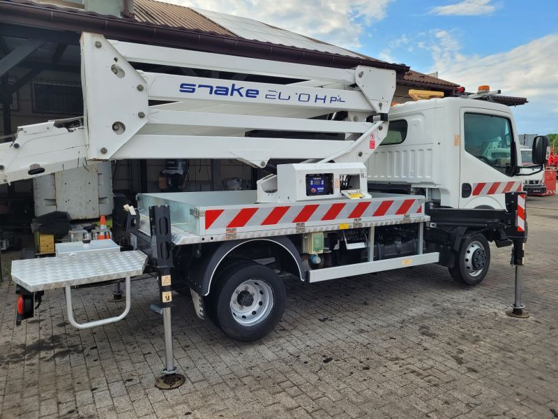 Nissan Cabstar NT400 podnośnik koszowy 20 m Oil&Steel Snake 2010 Plus - Billift: bilde 3 Nissan Cabstar NT400 podnośnik koszowy 20 m Oil&Steel Snake 2010 Plus - Billift: bilde 3