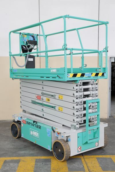 Nowy podnośnik nożycowy elektryczny 16 m Imer IM-14122 - Sakselift: bilde 1 Nowy podnośnik nożycowy elektryczny 16 m Imer IM-14122 - Sakselift: bilde 1