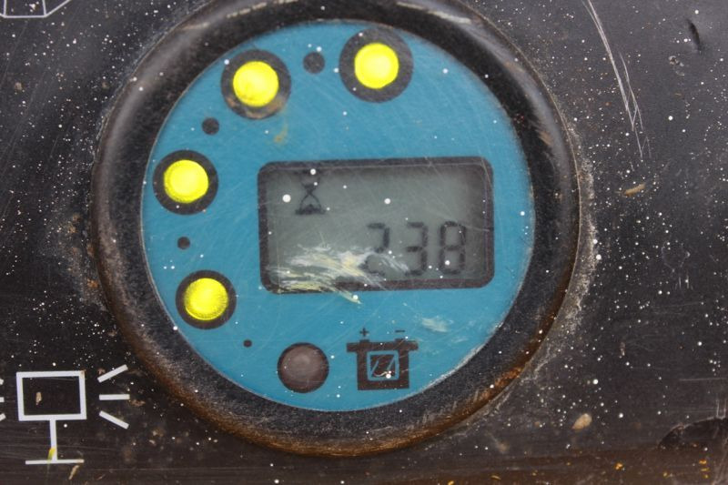 Sakselift podnośnik nożycowy elektryczny 12 m Haulotte Compact 12: bilde 9