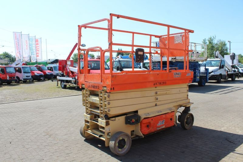 Podnośnik nożycowy elektryczny 12 m JLG 3246 ES - Sakselift: bilde 3 Podnośnik nożycowy elektryczny 12 m JLG 3246 ES - Sakselift: bilde 3