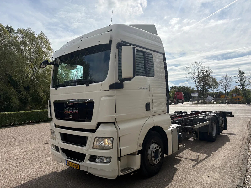 MAN TGX 26.400 / 6x2-2 LL / TUV - APK DECEMBER 2025 / - Chassis lastebil: bilde 2 MAN TGX 26.400 / 6x2-2 LL / TUV - APK DECEMBER 2025 / - Chassis lastebil: bilde 2