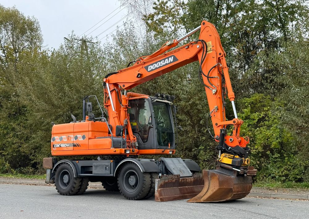 Doosan * DOOSAN DX160W *ROTOTILT* GPS 2D Leica * Sprowadzona * Stan Perfekcyjny * Koparka Kołowa * - Hjulgraver: bilde 2 Doosan * DOOSAN DX160W *ROTOTILT* GPS 2D Leica * Sprowadzona * Stan Perfekcyjny * Koparka Kołowa * - Hjulgraver: bilde 2