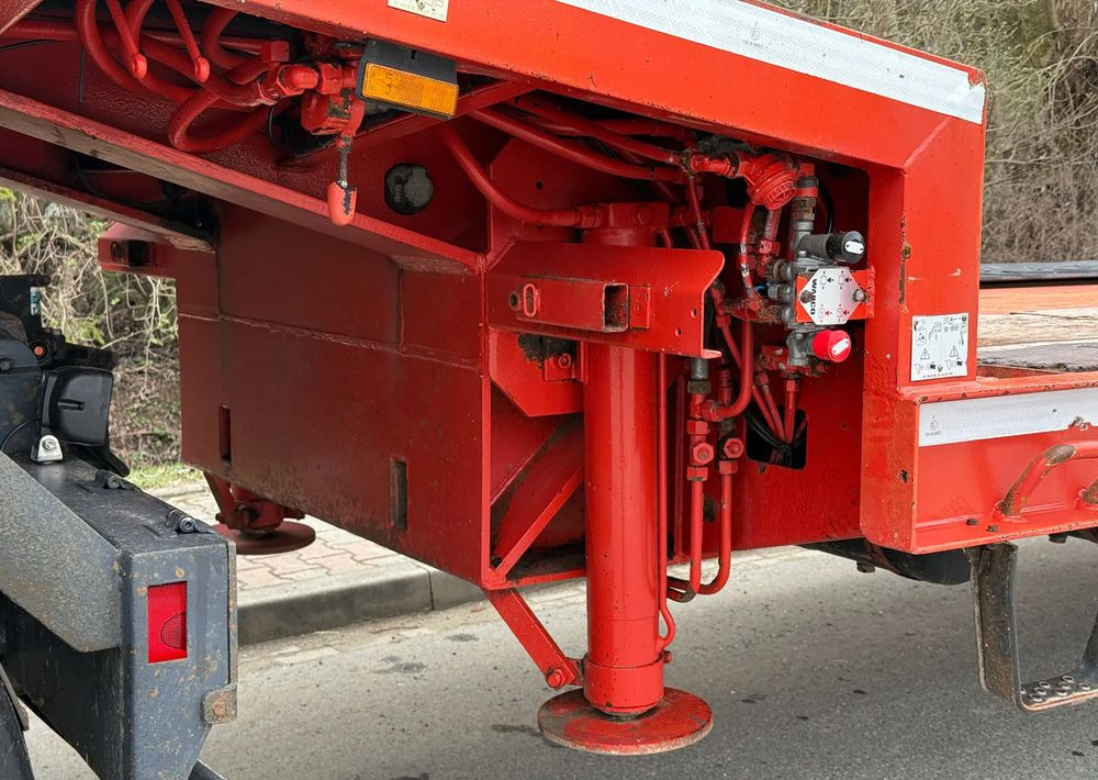Goldhofer Naczepa Niskopodłogowa Goldhofer * 4 Osie * Bardzo Dobry Stan *Niskopodwozie - Lavloader semitrailer: bilde 5 Goldhofer Naczepa Niskopodłogowa Goldhofer * 4 Osie * Bardzo Dobry Stan *Niskopodwozie - Lavloader semitrailer: bilde 5