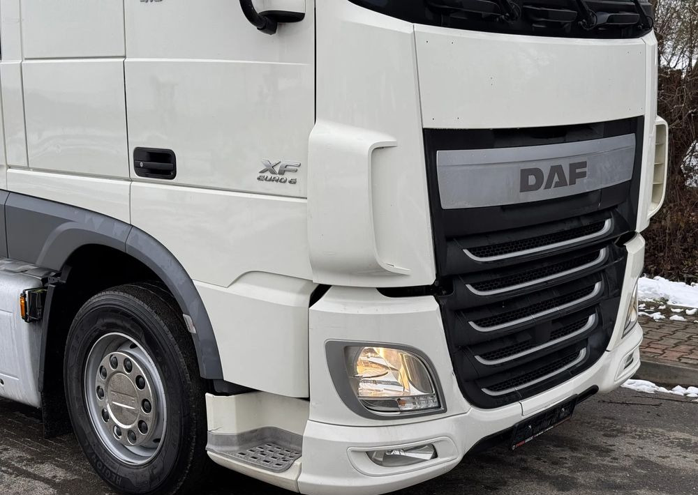 DAF * Zestaw * DAF 106 Euro 6 + Naczepa Krone * Bardzo Dobry Stan - Trekkvogn, Gardintrailer: bilde 3 DAF * Zestaw * DAF 106 Euro 6 + Naczepa Krone * Bardzo Dobry Stan - Trekkvogn, Gardintrailer: bilde 3