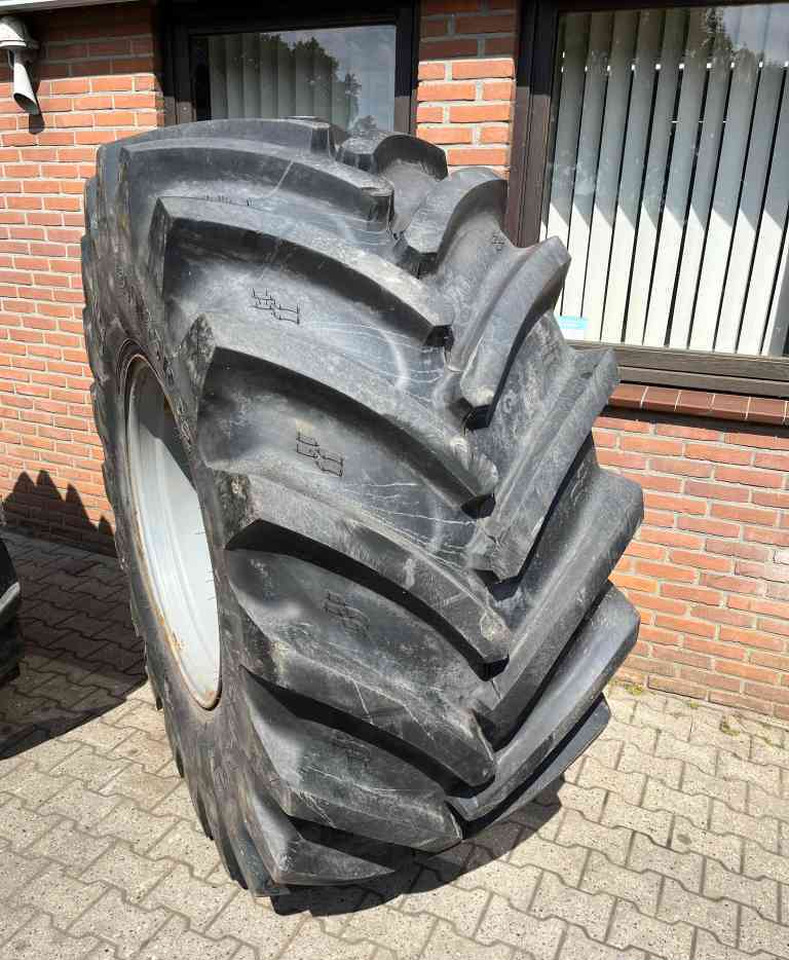 Alliance 800/65R32 Agristar banden op 10 gaats velg - Dekk og felger for Landbruksteknikk: bilde 5 Alliance 800/65R32 Agristar banden op 10 gaats velg - Dekk og felger for Landbruksteknikk: bilde 5