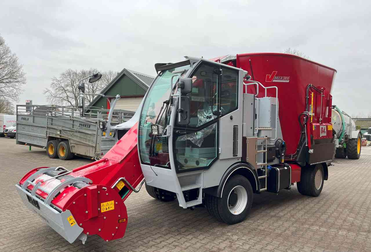 BVL BVL van Lengerich V-MIX Drive Maximus Plus 17.1 LS zelfrijdende - Fullfôrblander: bilde 2 BVL BVL van Lengerich V-MIX Drive Maximus Plus 17.1 LS zelfrijdende - Fullfôrblander: bilde 2