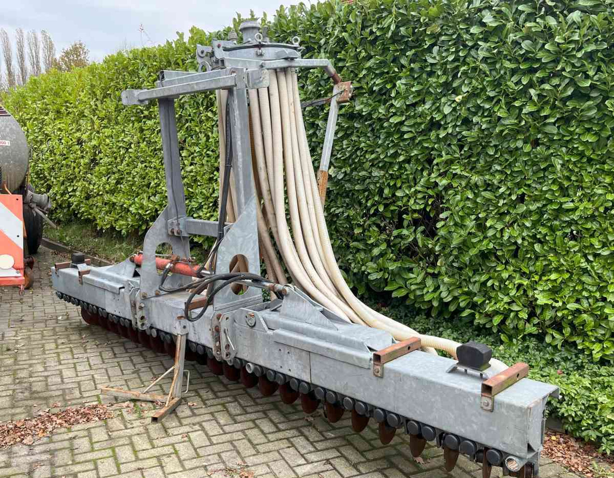 Jako ZBM 480 Zodebemester graslandbemester injecteur mestverwerking - Blautgjødsel injektor: bilde 1 Jako ZBM 480 Zodebemester graslandbemester injecteur mestverwerking - Blautgjødsel injektor: bilde 1