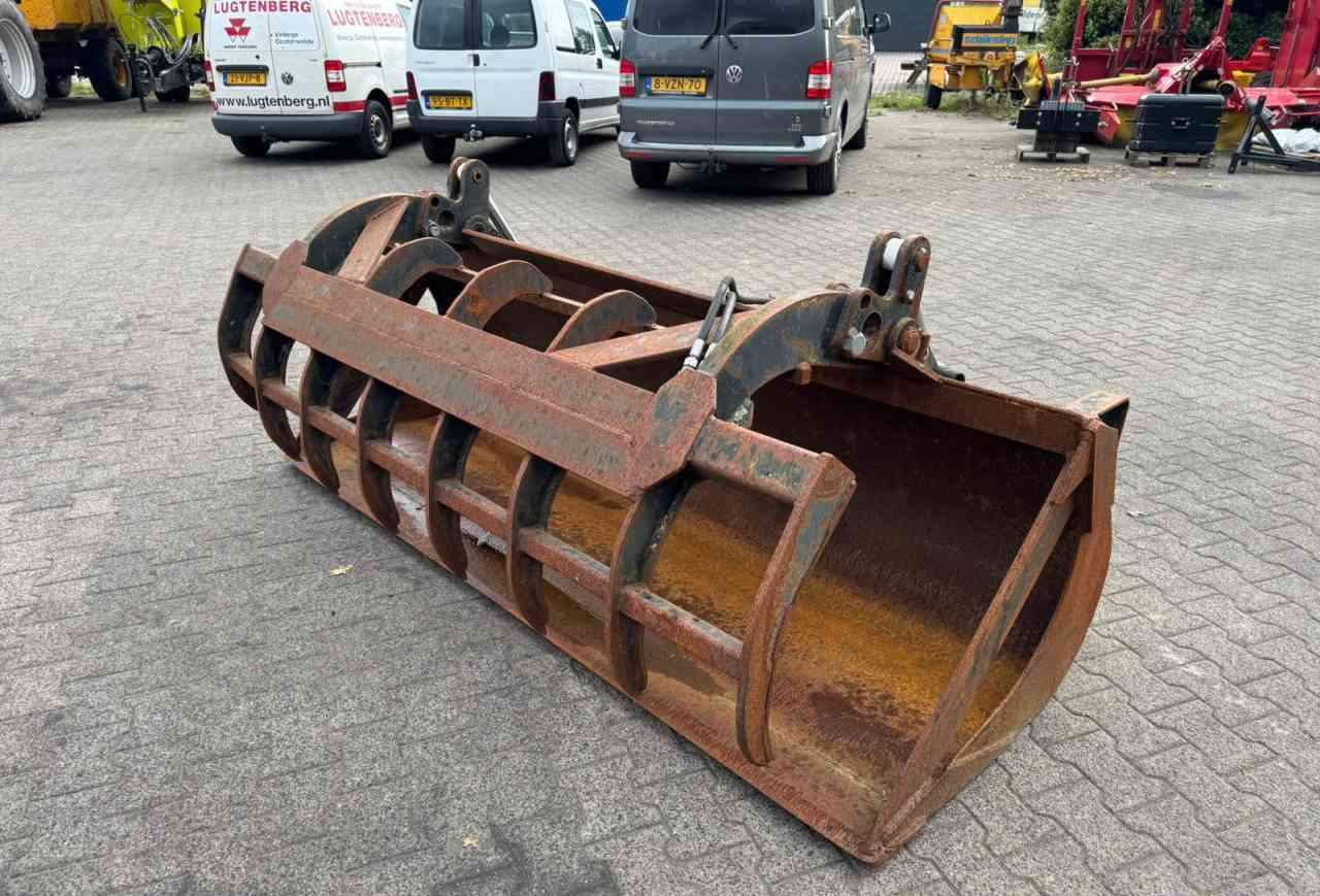 Manitou 240 pelikaanbak kuilbak mestbak - Silo-utstyr: bilde 1 Manitou 240 pelikaanbak kuilbak mestbak - Silo-utstyr: bilde 1