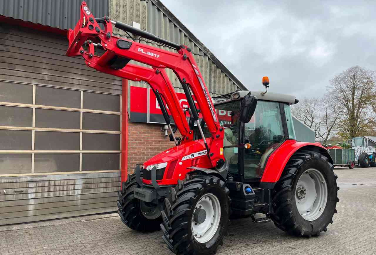 Massey Ferguson 5710S Dyna-4 Essential *Verkocht/sold* - Traktor: bilde 1 Massey Ferguson 5710S Dyna-4 Essential *Verkocht/sold* - Traktor: bilde 1