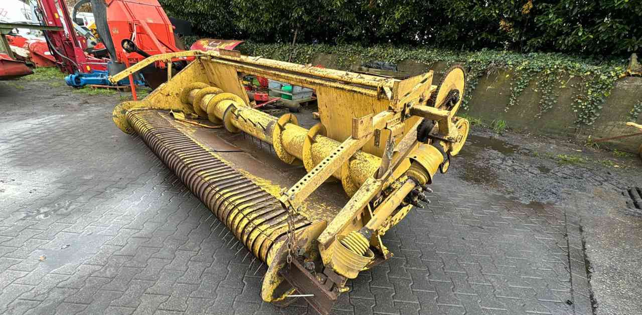 New Holland New Holland / Clayson Pickup, hakselaar, hakselunit, diversen - Tresker: bilde 1 New Holland New Holland / Clayson Pickup, hakselaar, hakselunit, diversen - Tresker: bilde 1