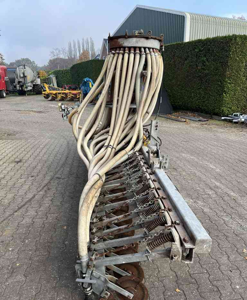 Slootsmid SK 6 M graslandbemester mestverwerking - Blautgjødsel injektor: bilde 5 Slootsmid SK 6 M graslandbemester mestverwerking - Blautgjødsel injektor: bilde 5