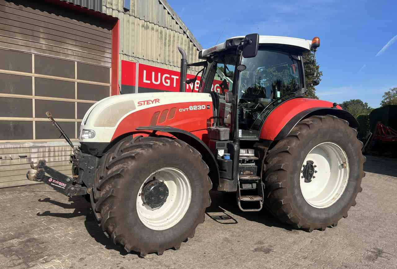 Steyr CVT 6230 Tractoren - Traktor: bilde 3 Steyr CVT 6230 Tractoren - Traktor: bilde 3