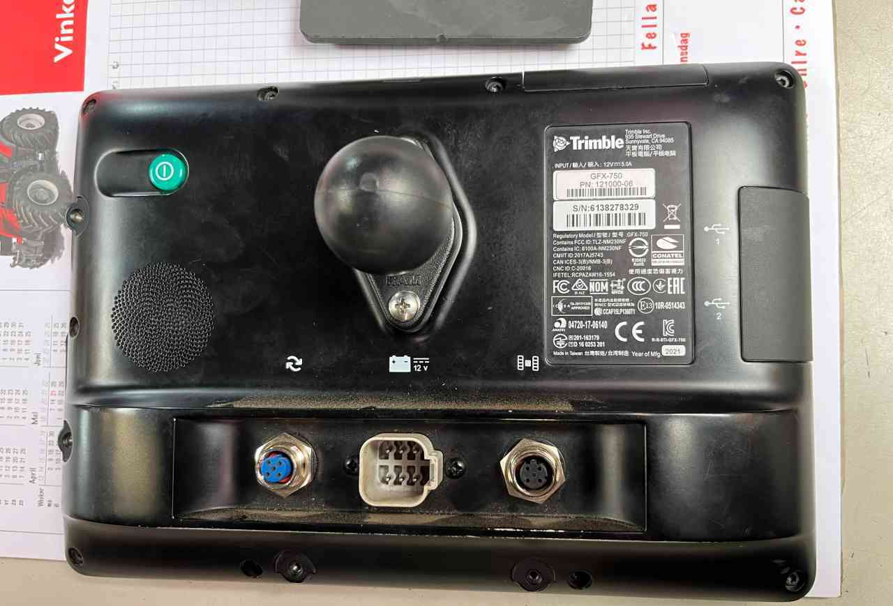 Trimble GFX 750 GPS systeem tractoren - Navigasjonssystem for Landbruksteknikk: bilde 2 Trimble GFX 750 GPS systeem tractoren - Navigasjonssystem for Landbruksteknikk: bilde 2