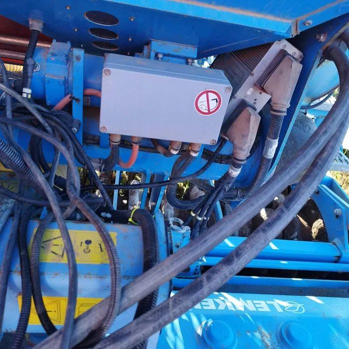 Agregat uprawowo siewny LEMKEN solitair 9 - Kombisåmaskin: bilde 5 Agregat uprawowo siewny LEMKEN solitair 9 - Kombisåmaskin: bilde 5