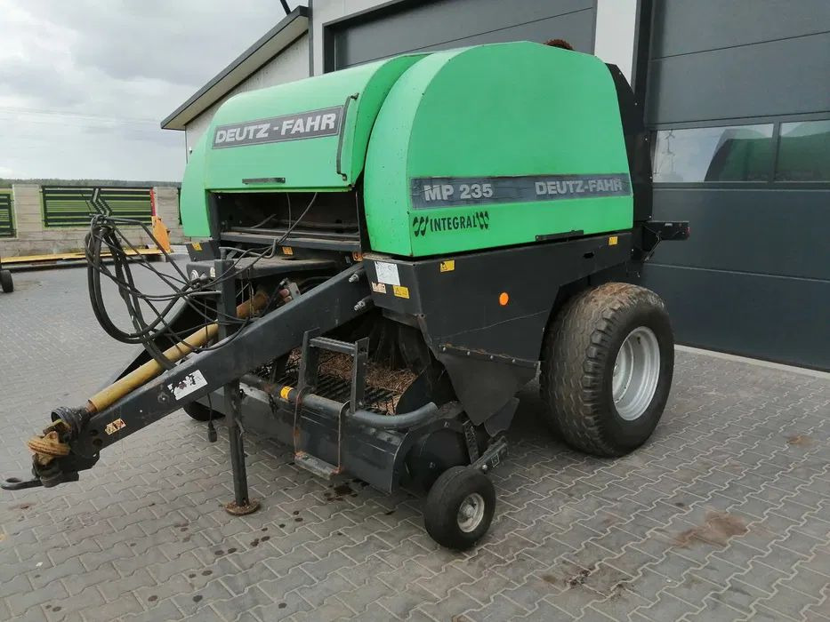 Deutz fahr MP235 - Rundballepresse: bilde 1 Deutz fahr MP235 - Rundballepresse: bilde 1