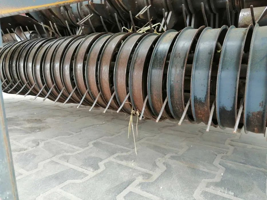 FORT 1200 maxi cut - Rundballepresse: bilde 4 FORT 1200 maxi cut - Rundballepresse: bilde 4