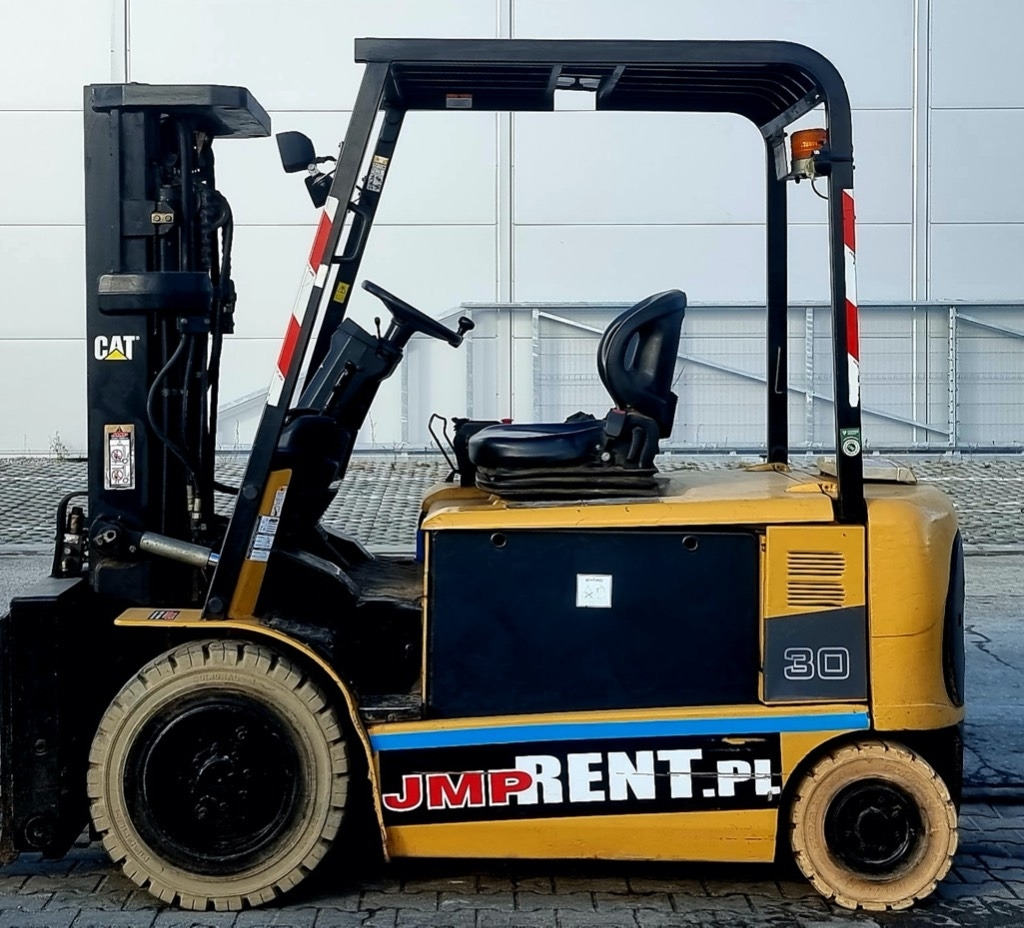 CAT EP 30 K PAC BATTERY YOM2021 - El-truck: bilde 1 CAT EP 30 K PAC BATTERY YOM2021 - El-truck: bilde 1