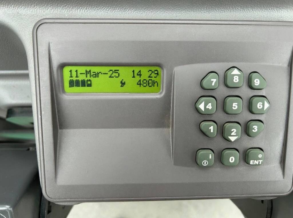 Mitsubishi EPH125DTFVI750 - 3 units - Plukketruck: bilde 4 Mitsubishi EPH125DTFVI750 - 3 units - Plukketruck: bilde 4