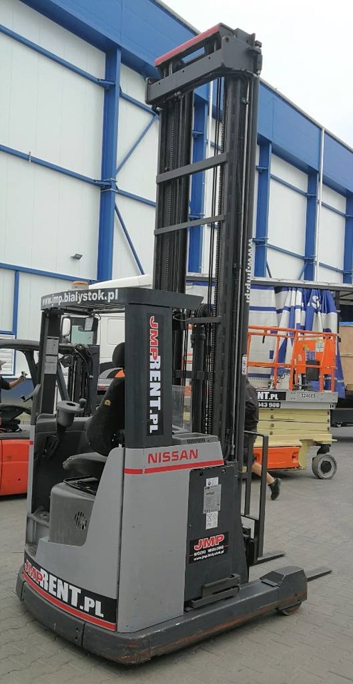 Nissan UHS 141 DTFVXF960 - Reachtruck: bilde 2 Nissan UHS 141 DTFVXF960 - Reachtruck: bilde 2