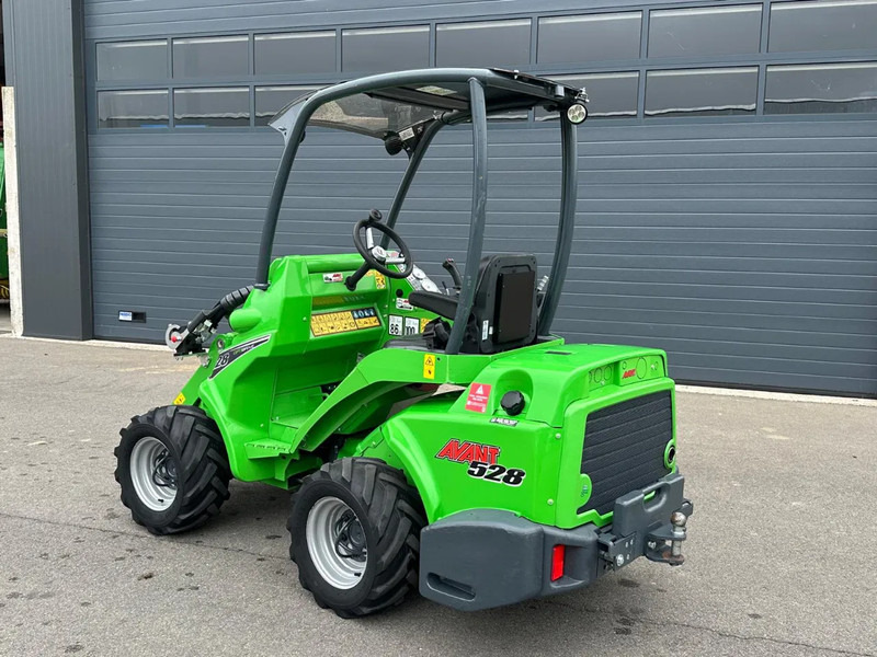 Avant 528 mini-shovel - Kompakt beltelaster: bilde 5 Avant 528 mini-shovel - Kompakt beltelaster: bilde 5