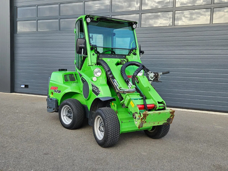 Avant 528 mini-shovel met DLX Cabine - Kompakt beltelaster: bilde 2 Avant 528 mini-shovel met DLX Cabine - Kompakt beltelaster: bilde 2