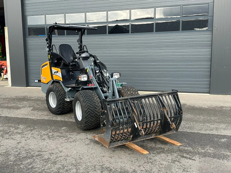 Giant G2700HD+ - Kompakt beltelaster: bilde 2 Giant G2700HD+ - Kompakt beltelaster: bilde 2