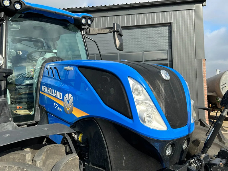 New Holland T7.245 Autocommand Stage 5 - Traktor: bilde 5 New Holland T7.245 Autocommand Stage 5 - Traktor: bilde 5
