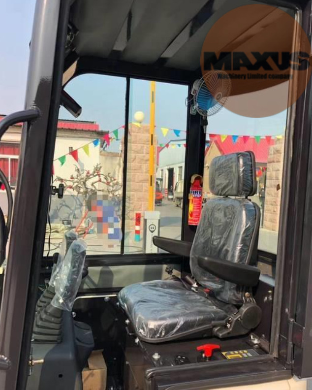 MAXUS Mini-Bagger MAXUS 1700 kg - Minigraver: bilde 5 MAXUS Mini-Bagger MAXUS 1700 kg - Minigraver: bilde 5