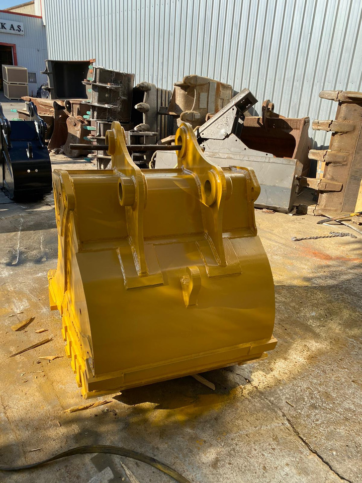 CAT Rock Bucket - Gravemaskinskuffe for Bygg og anlegg: bilde 4 CAT Rock Bucket - Gravemaskinskuffe for Bygg og anlegg: bilde 4