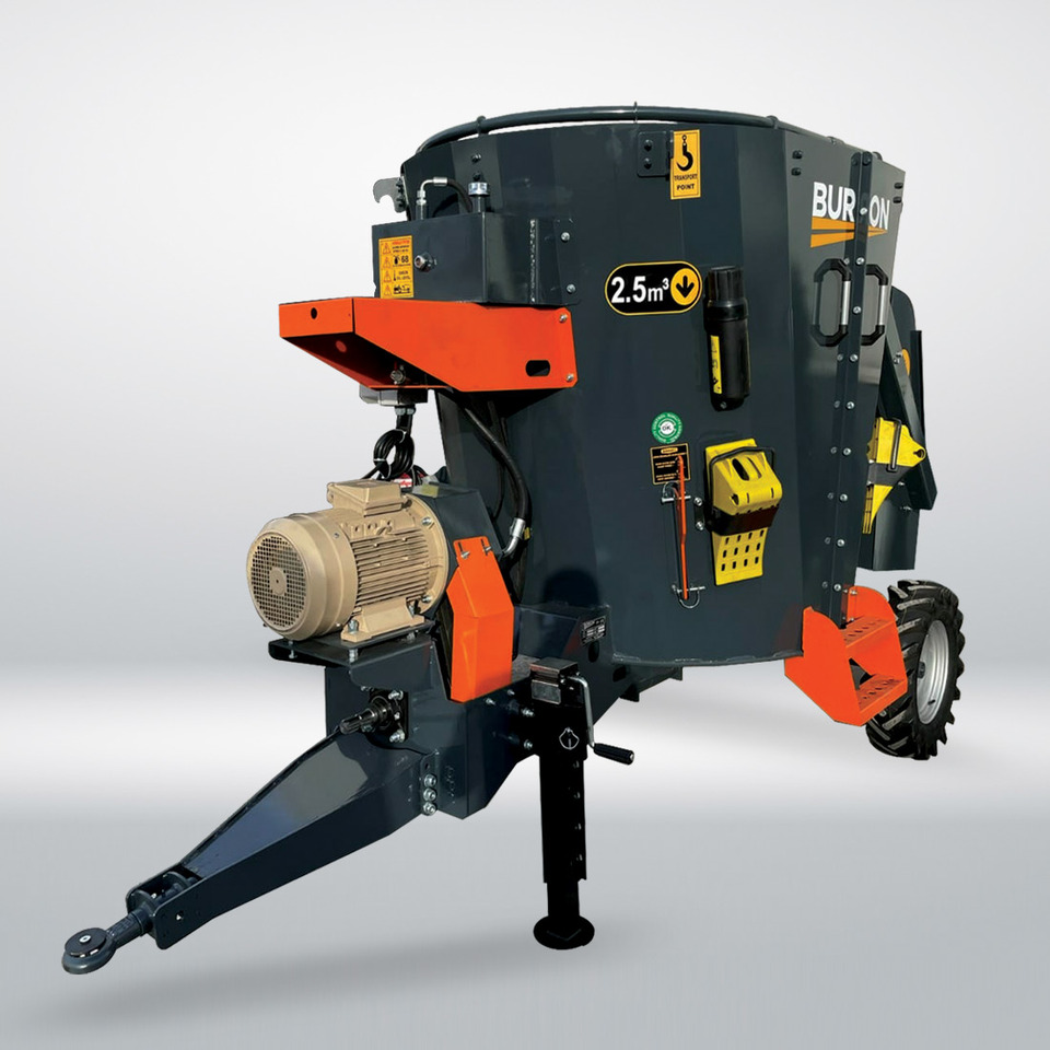 2.5 m3 Çekilir Yem Karma Makinesi - Fullfôrblander: bilde 1 2.5 m3 Çekilir Yem Karma Makinesi - Fullfôrblander: bilde 1