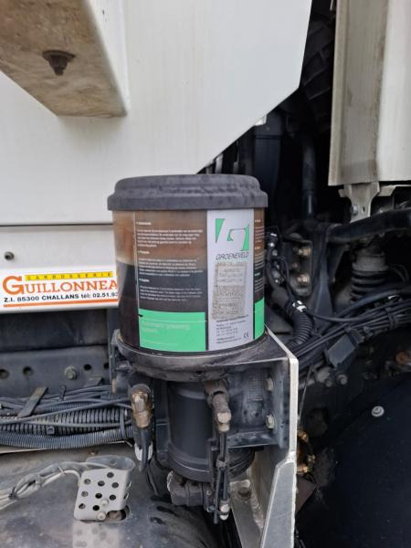 Tankbil for transport av matvarer DAF 85 .410: bilde 26 Tankbil for transport av matvarer DAF 85 .410: bilde 26