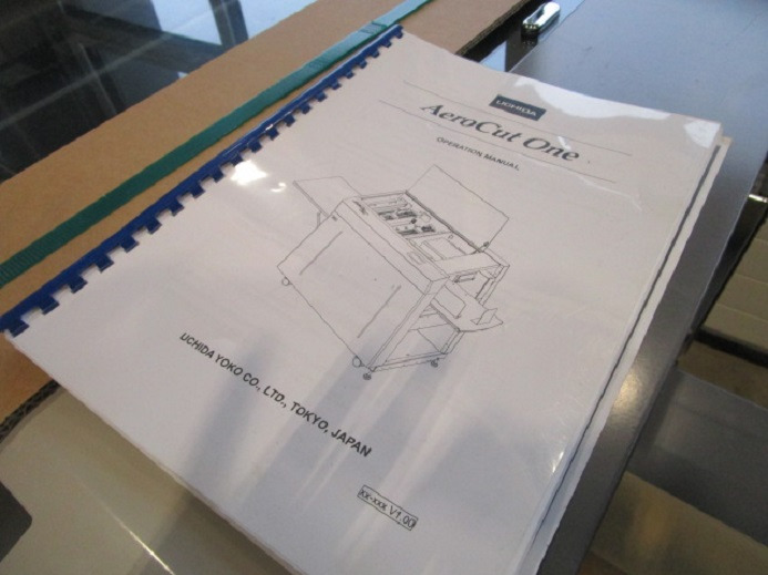 AUTOMATISCHES SCHNEIDSYSTEM UCHIDA AEROCUT ONE - Papirskjæremaskin: bilde 5 AUTOMATISCHES SCHNEIDSYSTEM UCHIDA AEROCUT ONE - Papirskjæremaskin: bilde 5