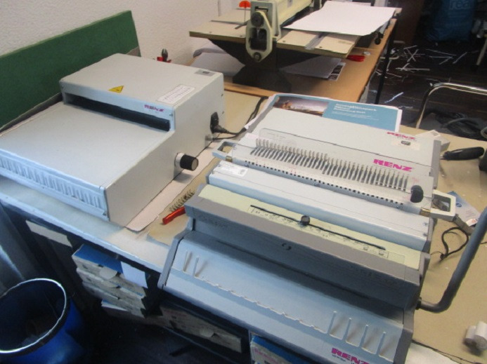 WIRO BINDER HALBAUTOMAT RENZ ECL360 - Trykkmaskin: bilde 3 WIRO BINDER HALBAUTOMAT RENZ ECL360 - Trykkmaskin: bilde 3