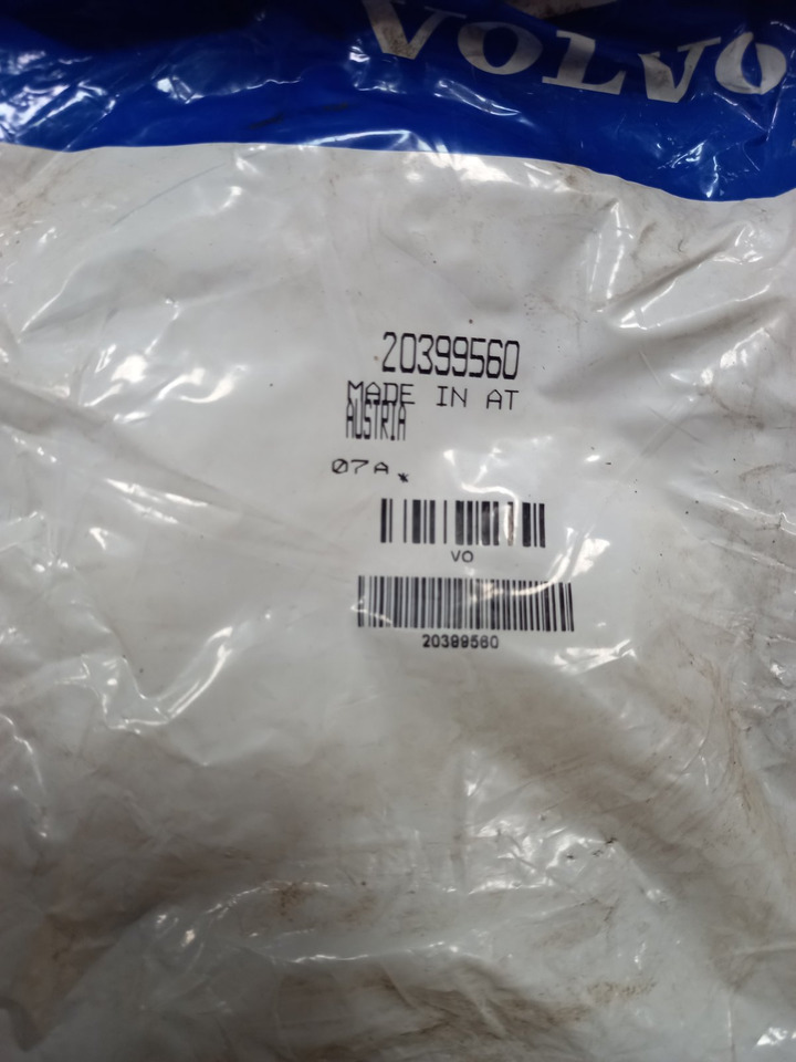 VOLVO; RENAULT FM7; FM10; FM12; FL6; FL7; FL10; FL12; FH12; FH16; MIDLUM; PREMIUM; MAGNUM; KERAX - Bakaksel: bilde 2 VOLVO; RENAULT FM7; FM10; FM12; FL6; FL7; FL10; FL12; FH12; FH16; MIDLUM; PREMIUM; MAGNUM; KERAX - Bakaksel: bilde 2