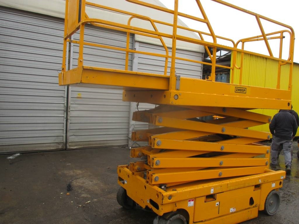 Haulotte Compact 12 - Sakselift: bilde 2 Haulotte Compact 12 - Sakselift: bilde 2