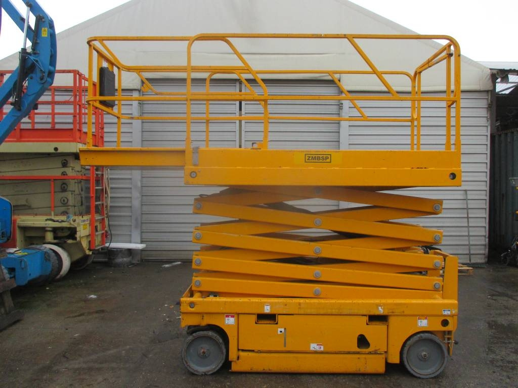 Haulotte Compact 12 - Sakselift: bilde 1 Haulotte Compact 12 - Sakselift: bilde 1