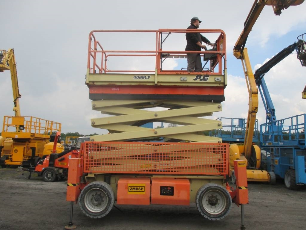 JLG 4069 LE - Sakselift: bilde 1 JLG 4069 LE - Sakselift: bilde 1