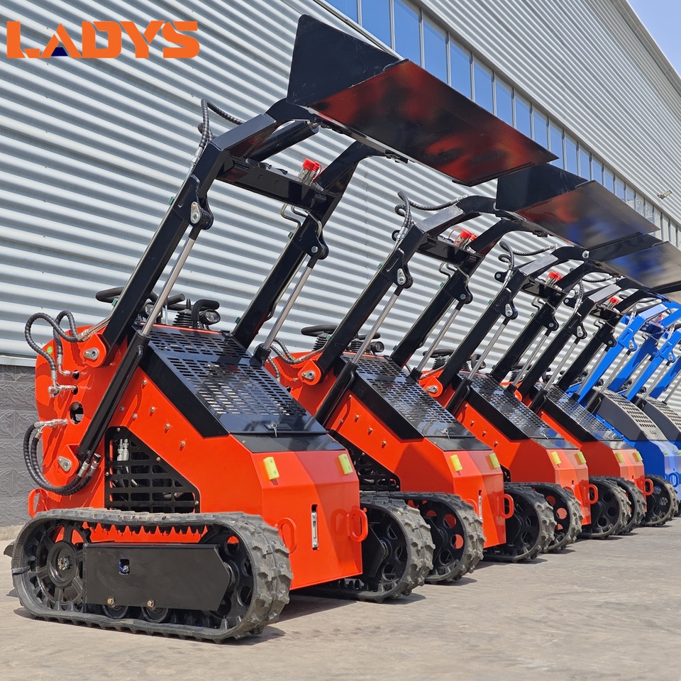 LADYS Free Shipping Mini Skid Steer Loader Compact Track Electric/Diesel Chinese Mini Skid Steer Loader For Sale With Mini Skid Steer Attachments 4 In 1 Bucket - Kompaktlaster: bilde 1 LADYS Free Shipping Mini Skid Steer Loader Compact Track Electric/Diesel Chinese Mini Skid Steer Loader For Sale With Mini Skid Steer Attachments 4 In 1 Bucket - Kompaktlaster: bilde 1
