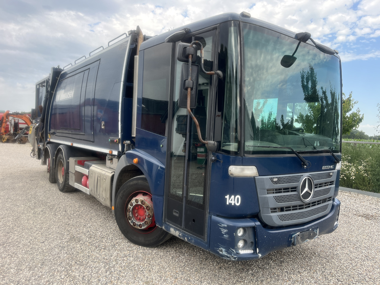 MERCEDES-BENZ Econic 2630 2 camper NTM - Søppelbil: bilde 1 MERCEDES-BENZ Econic 2630 2 camper NTM - Søppelbil: bilde 1