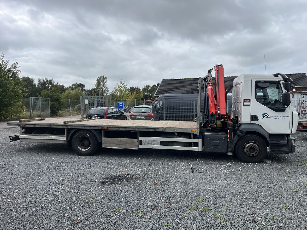 RENAULT D 16 - Kranbil: bilde 1 RENAULT D 16 - Kranbil: bilde 1