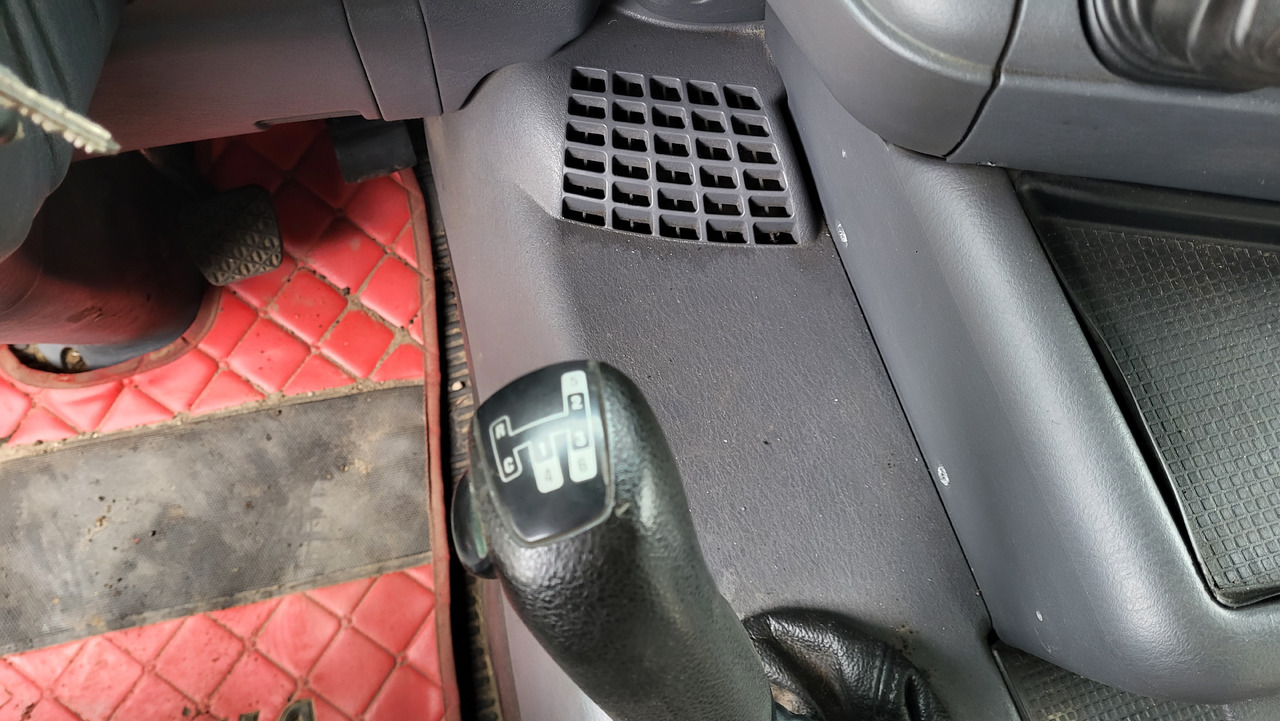 Chassis lastebil SCANIA R124 420 6X4: bilde 21