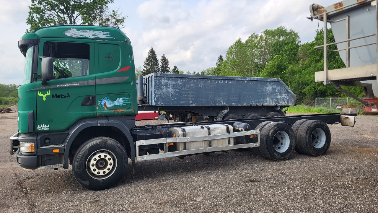 SCANIA R124 420 6X4 - Chassis lastebil: bilde 3 SCANIA R124 420 6X4 - Chassis lastebil: bilde 3