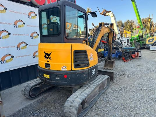 Bobcat E35 Cabine à 23500 € HT - Minigraver: bilde 3 Bobcat E35 Cabine à 23500 € HT - Minigraver: bilde 3