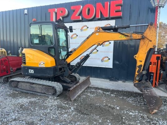 Bobcat E35 à 23 500 € HT - Minigraver: bilde 1 Bobcat E35 à 23 500 € HT - Minigraver: bilde 1