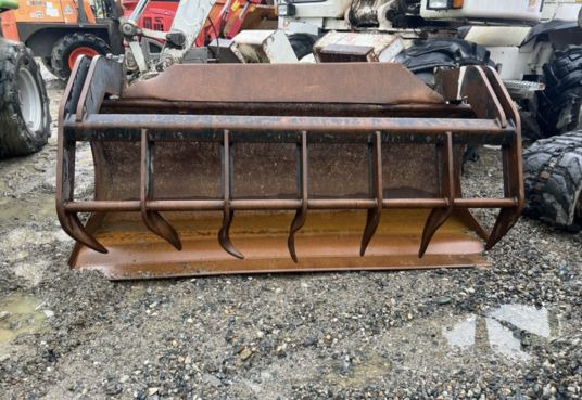 Godet crocodile pour Merlo - Skuffe: bilde 1 Godet crocodile pour Merlo - Skuffe: bilde 1