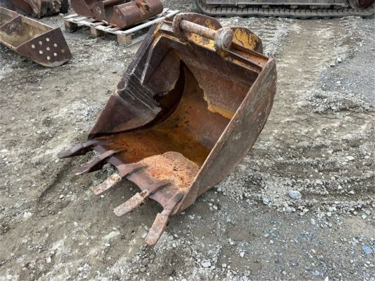 Godet terrassement pour case - Gravemaskinskuffe: bilde 4 Godet terrassement pour case - Gravemaskinskuffe: bilde 4